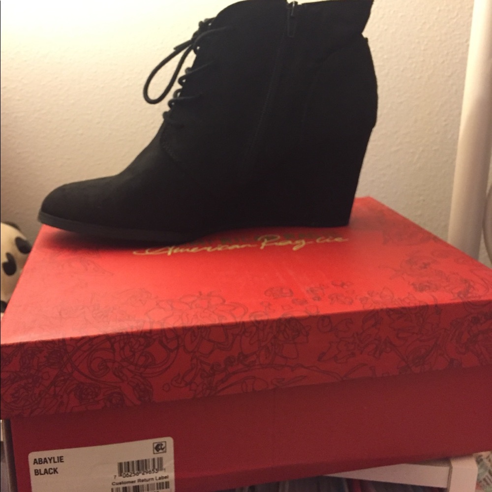 American Rag Abaylie Black Booties 11M